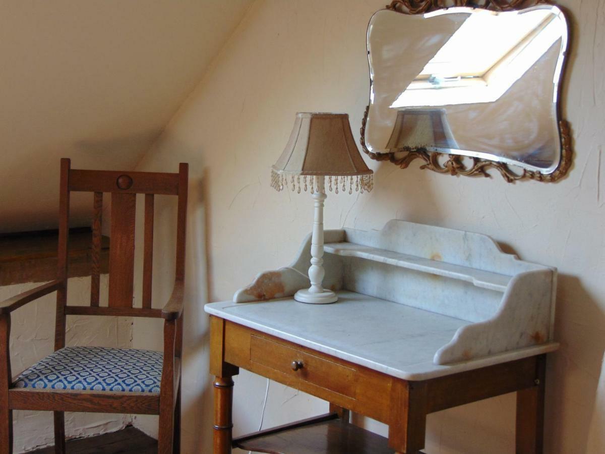 Villa Le Domaine à Saint-Symphorien-des-Monts Extérieur photo